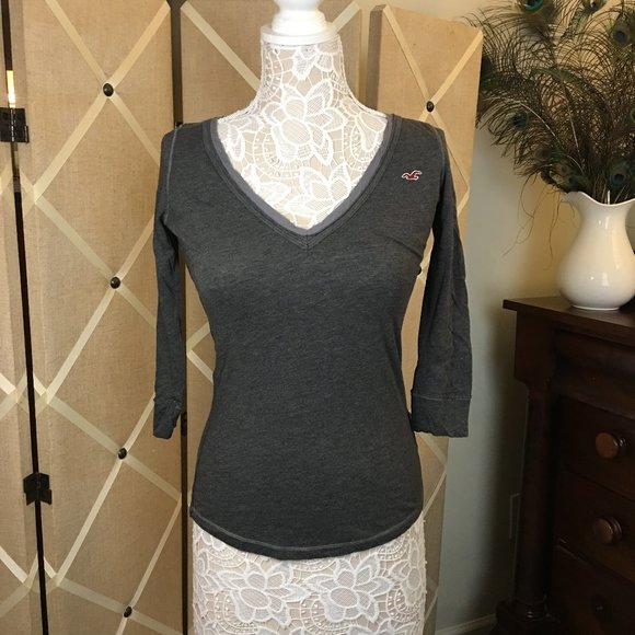 Hollister Tops - Hollister Quarter Length Shirt